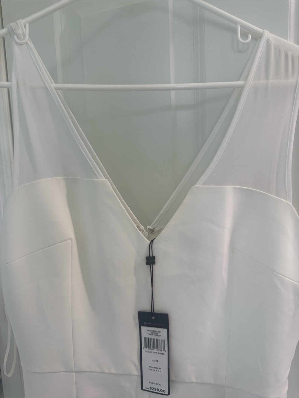 BCBGMaxAzria White V-Neck Jumpsuit- NWT M - Picture 9 of 13